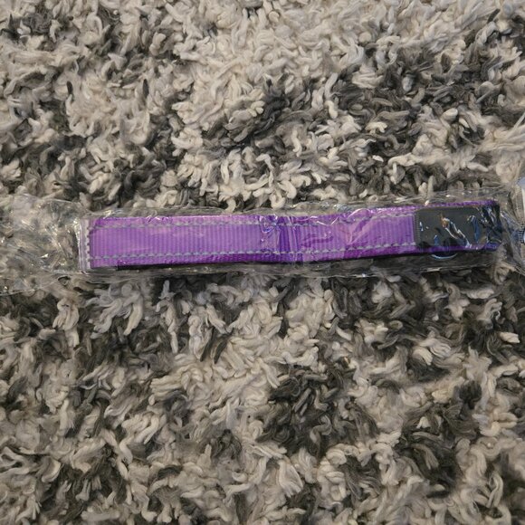 💜 Brand NEW Adjustable Purple Pet Collar - Size Large - Picture 1 of 3